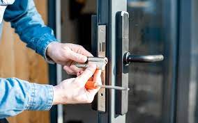How to Hire a Competent, Dependable Locksmith